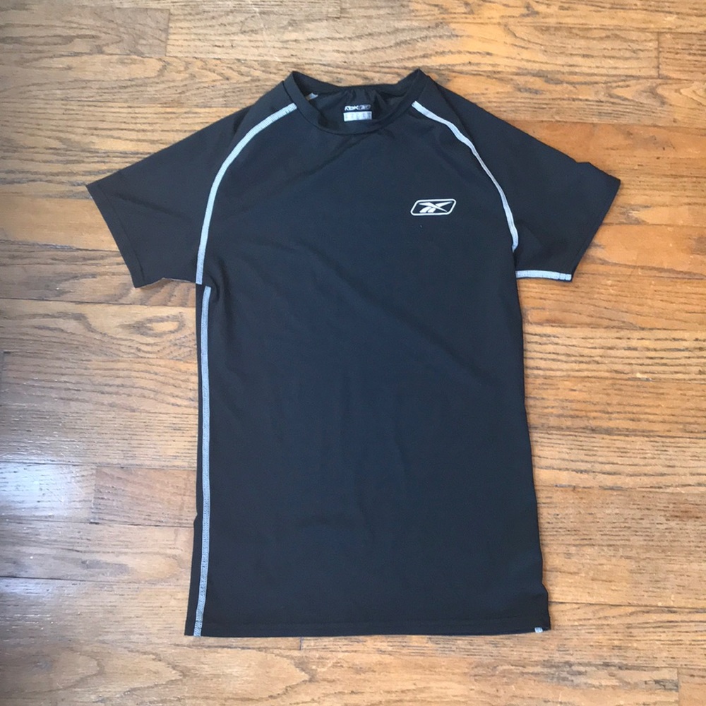 COPY - NWOT Reebok Men’s short sleeve base layer. Size S